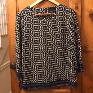 Short Tunic-style silk blouse